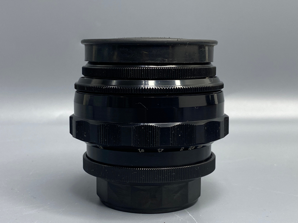 Jupiter-9 85mm f/2
