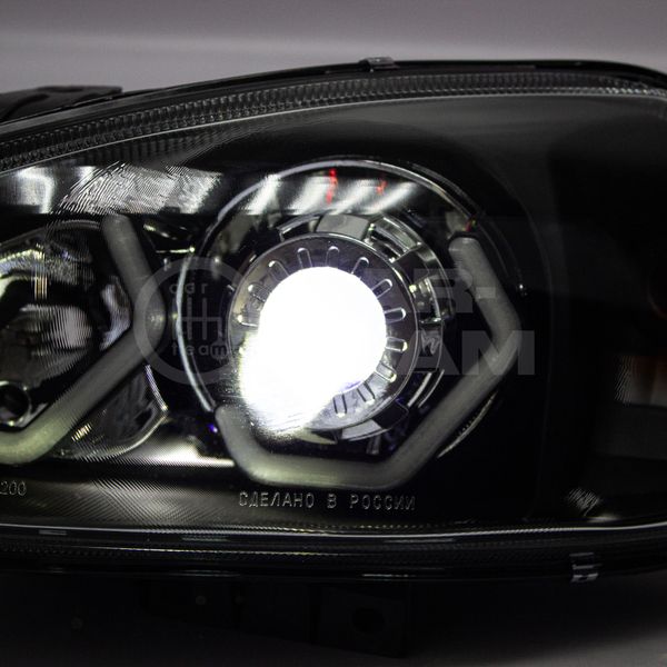 Фары Лада Калина 1 передние в стиле BMW с Bi LED модулями 2,0 дюйма, белые галочки (под ключ)