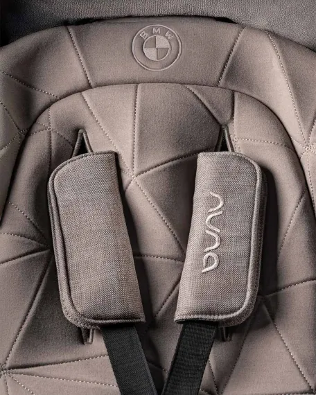 Прогулочная коляска Nuna Swiv BMW Umber