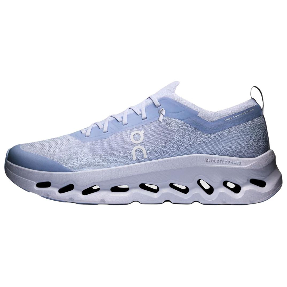 On Zendaya X Cloudtilt Moon Nimbus