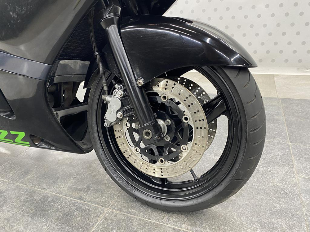 Kawasaki ZZ-R400 2001