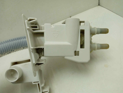 WIS24140OE/47 кт173 Заливной шланг с аквастопом для стиральной машины Bosch WIS24140OE/47 б/у
