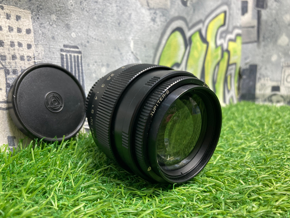 Jupiter-9 2/85mm