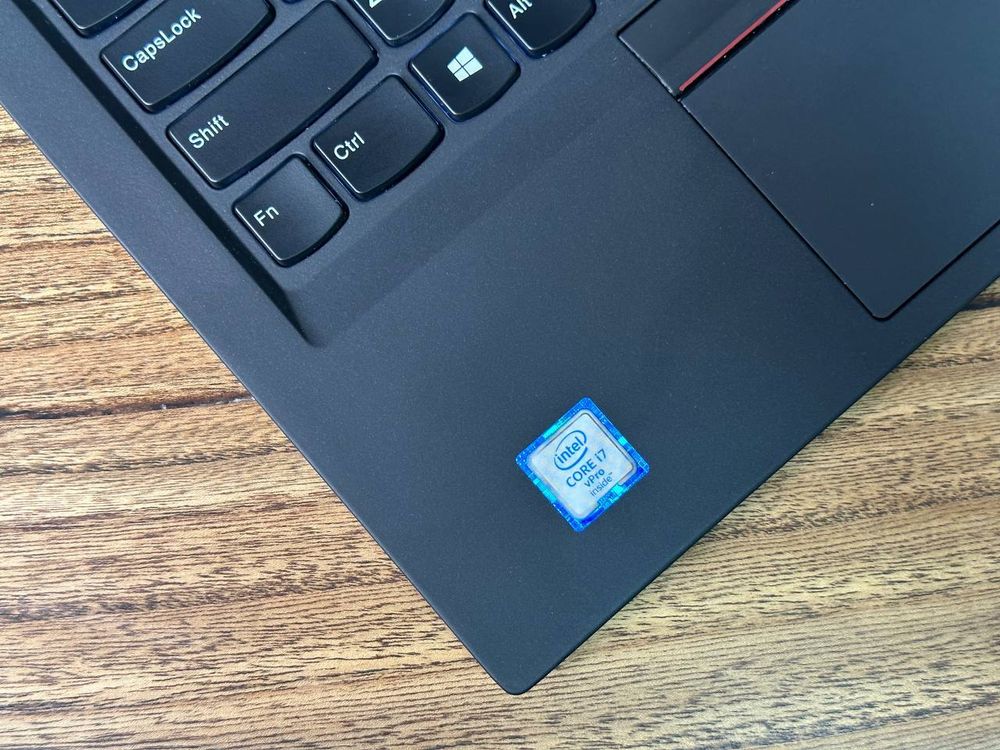 Ноутбук Lenovo Thinkpad X1 Carbon G5 i7-6