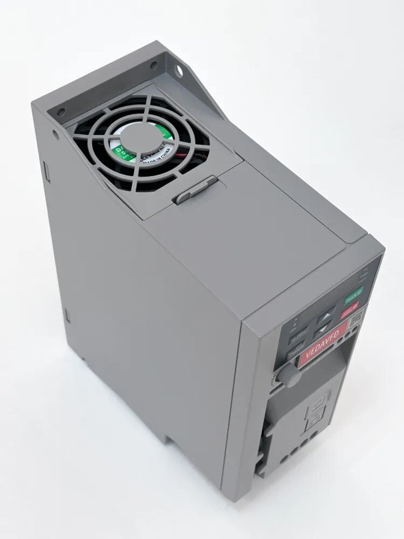 Преобразователь частоты VEDA Drive VF-51 5,5 кВт (380В,3 фазы)