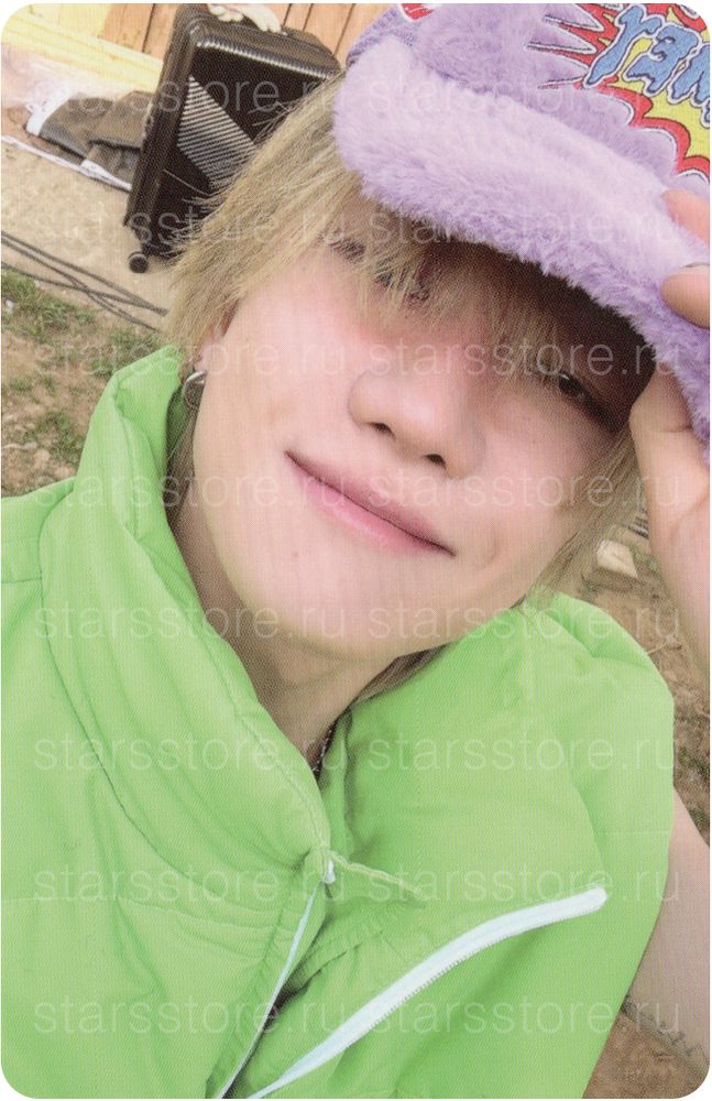 Фотокарта The8 SEVENTEEN - 'V8' (weverse shop) Фотокарта The8 SEVENTEEN - 'V8' (weverse shop)