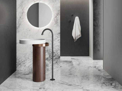INTERNO4