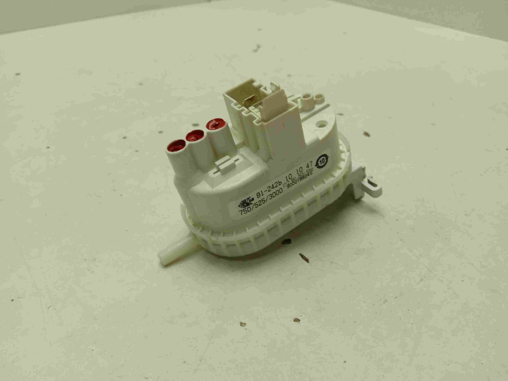 WLX24463OE/23 кт217 Датчик уровня воды для стиральной машины Bosch WLX24463OE/23 б/у