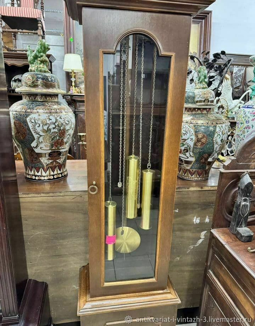 Старинные напольные часы