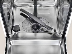 Посудомоечная машина Electrolux ESA47210SW