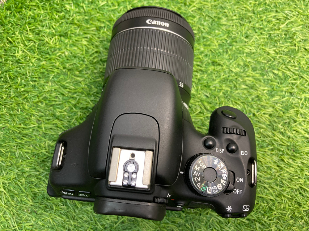 Canon 600D kit 18-55mm IS STM 17.500 кадров