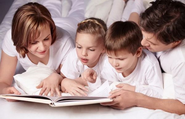 Топ детских сказок по мнению родителей