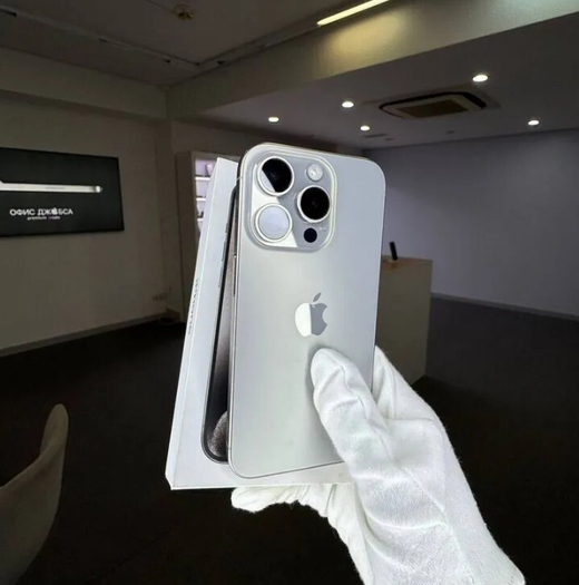 iPhone 15 Pro, 256 ГБ б/у