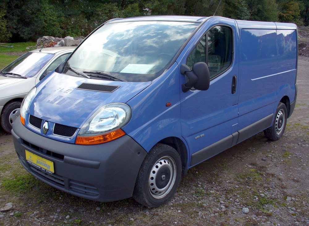 Порог передний правый Opel Vivaro, Renault Trafic 2001-2014 (1мм)