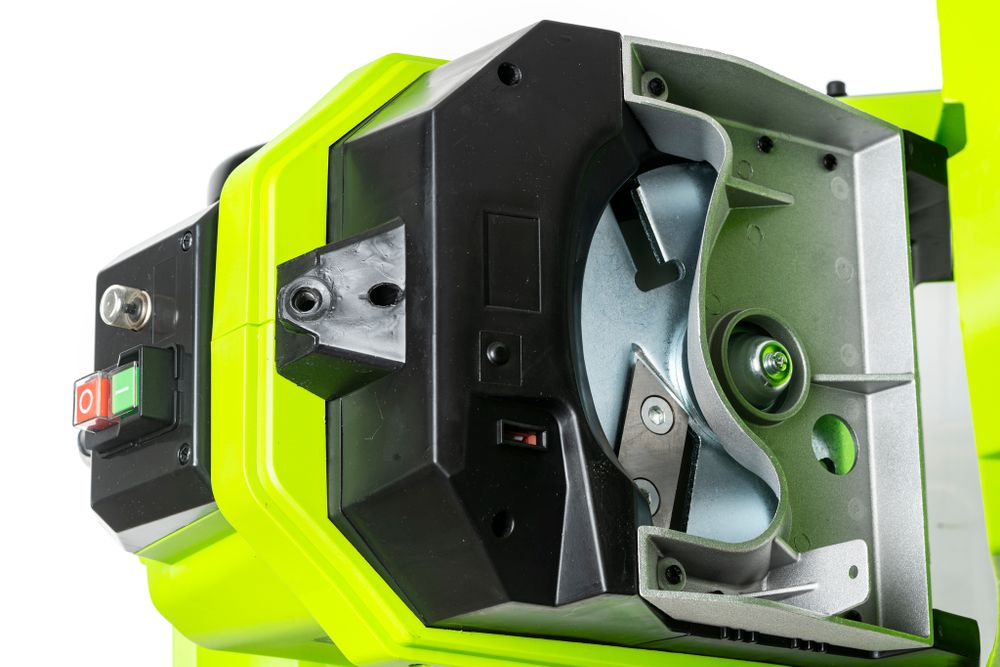 Электрический садовый измельчитель Greenworks GACSB, 2206707,200v, 2500 Вт с контейнером
