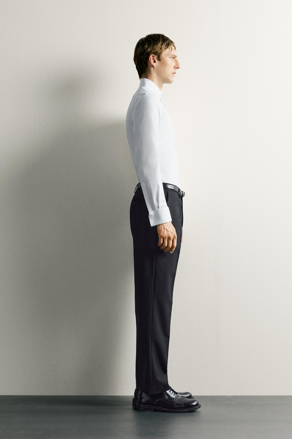 РУБАШКА SLIM FIT С ДВОЙНЫМИ МАНЖЕТАМИ — ZARA
