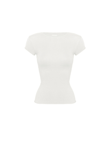 white tee