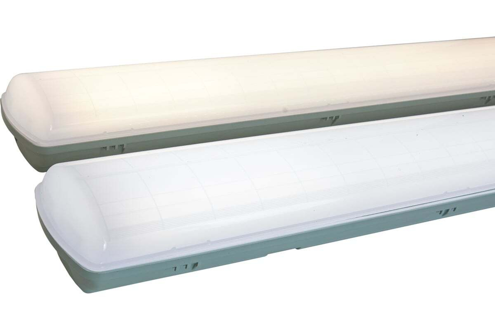 Светильник LED ДСП Айсберг 76W-9500Лм IP65 5000К опал с БАП 1ч 1262х128х85мм vs103-76-op-5k-li1h