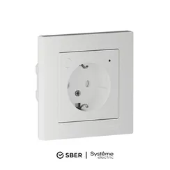 Розетка с заземлением и защитными шторками Systeme Electric AtlasDesign Smart Белый ATN000145Z