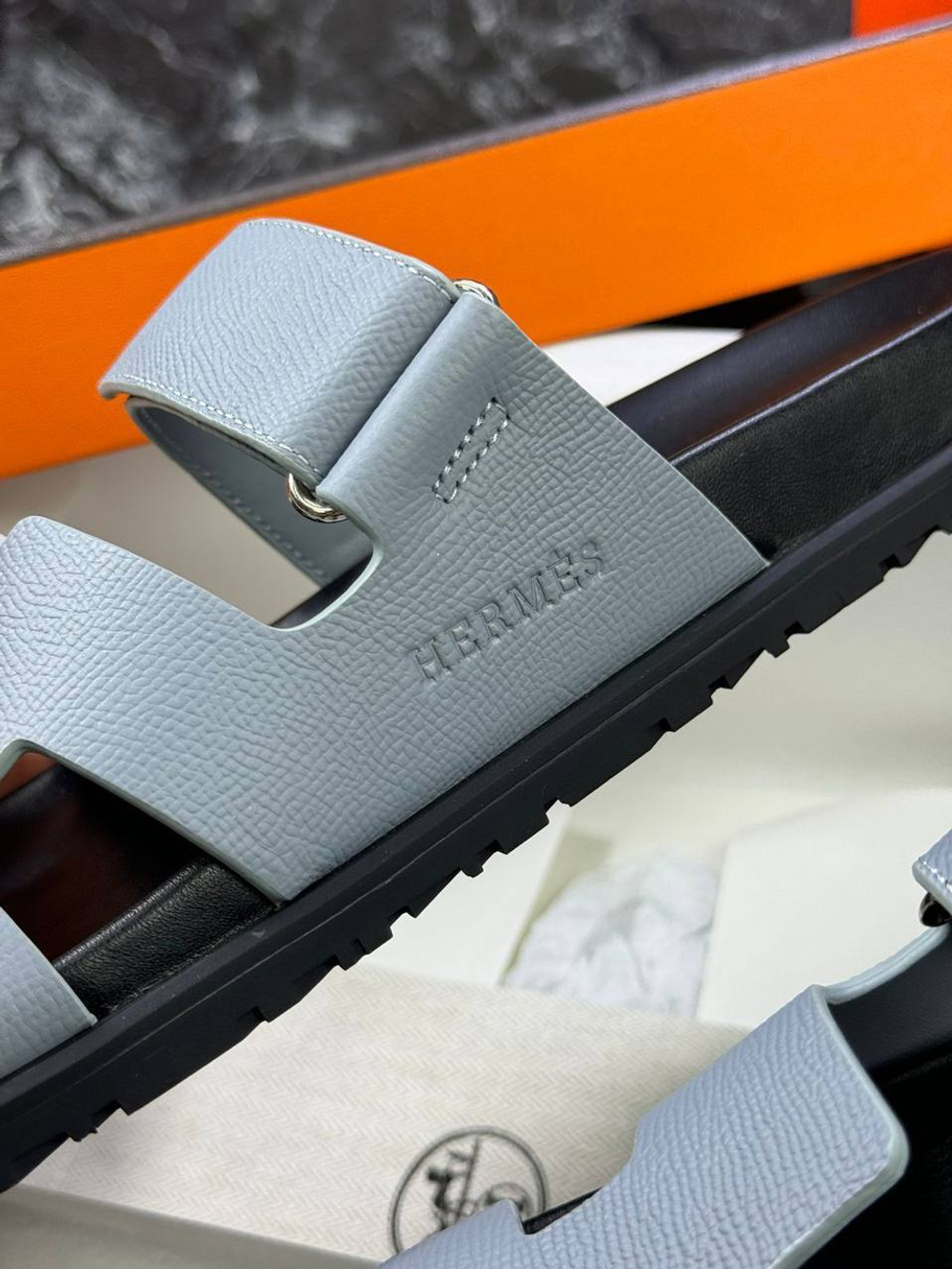 Шлепанцы Hermes