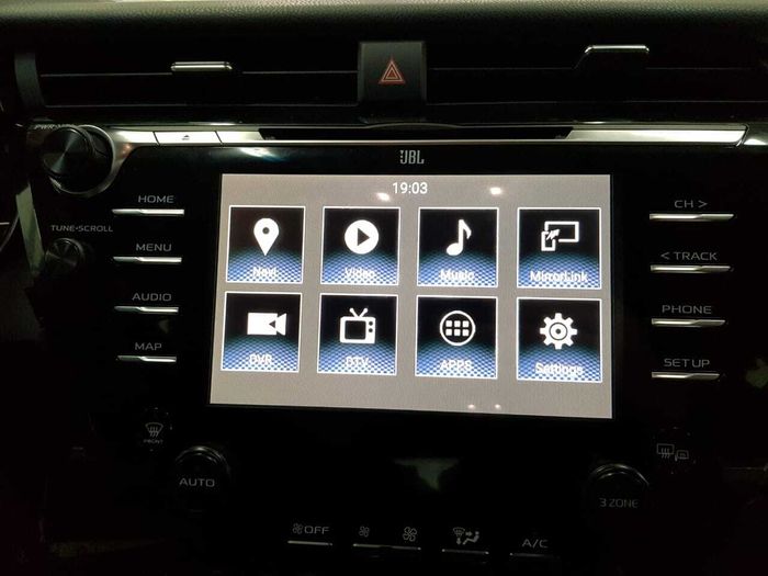 Мультимедиа блок для Toyota Camry 70 2017-2020 (с JBL и климатом на ШГУ) - RDL-03- на Android 12, Быстрая, Carplay, 4G SIM-слот