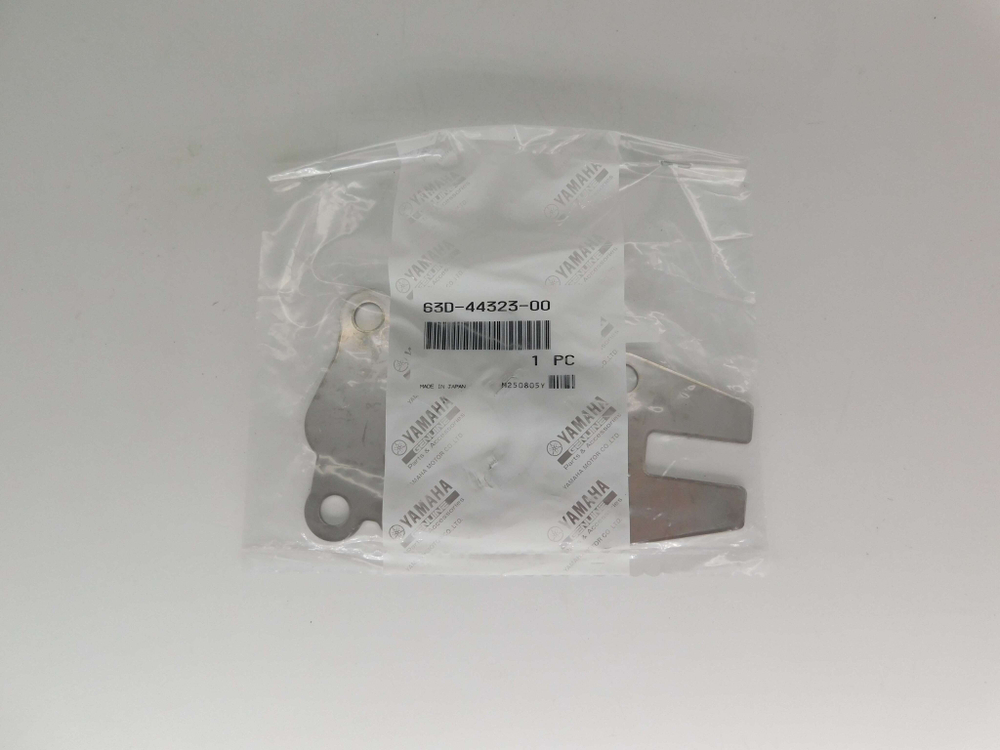 Пластина помпы охлаждения Yamaha F30 F40 F45 F50 F60 63D-44323-00-00