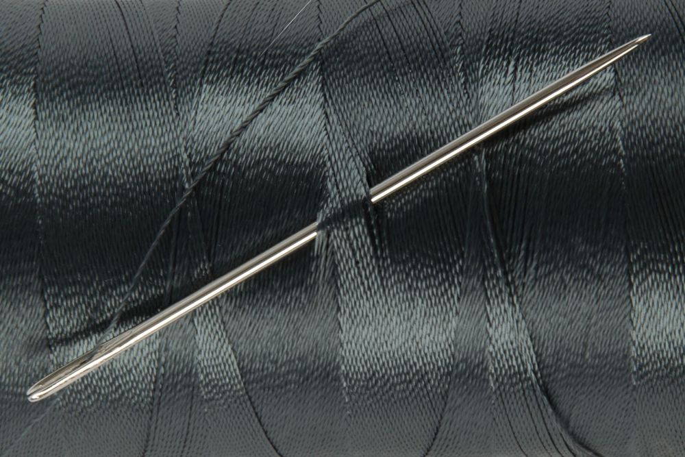 Нитки универсальные особо прочные Gamma 210D/3, 912 м / 1 кат., 346 т.серый