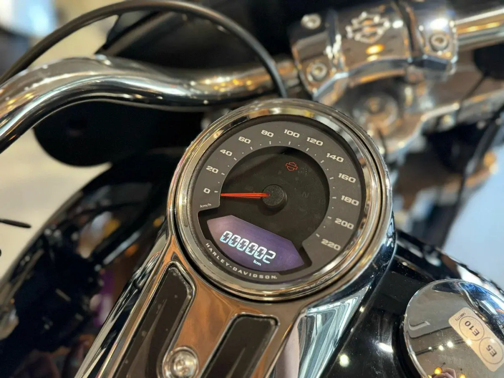 Мотоцикл Harley-Davidson Sport Glide Softail (2024) c НДС