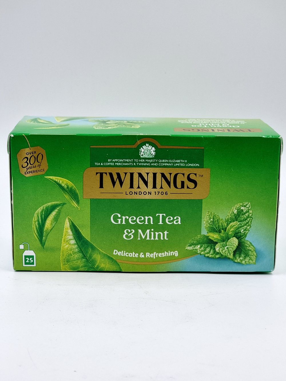 Чай зеленый TWININGS Green Tea & Mint со вкусом мяты 25 пакетиков по 1,5 г (из Финляндии)
