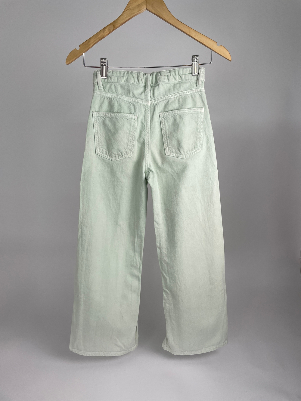 Джинсы Zara
