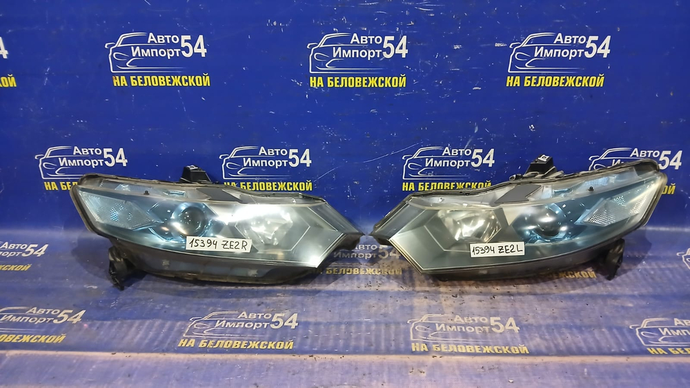 Фара передняя левая Honda INSIGHT 2009-2011