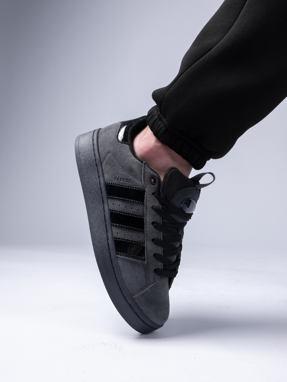 Кросс Adidas Campus 00s (сер.)