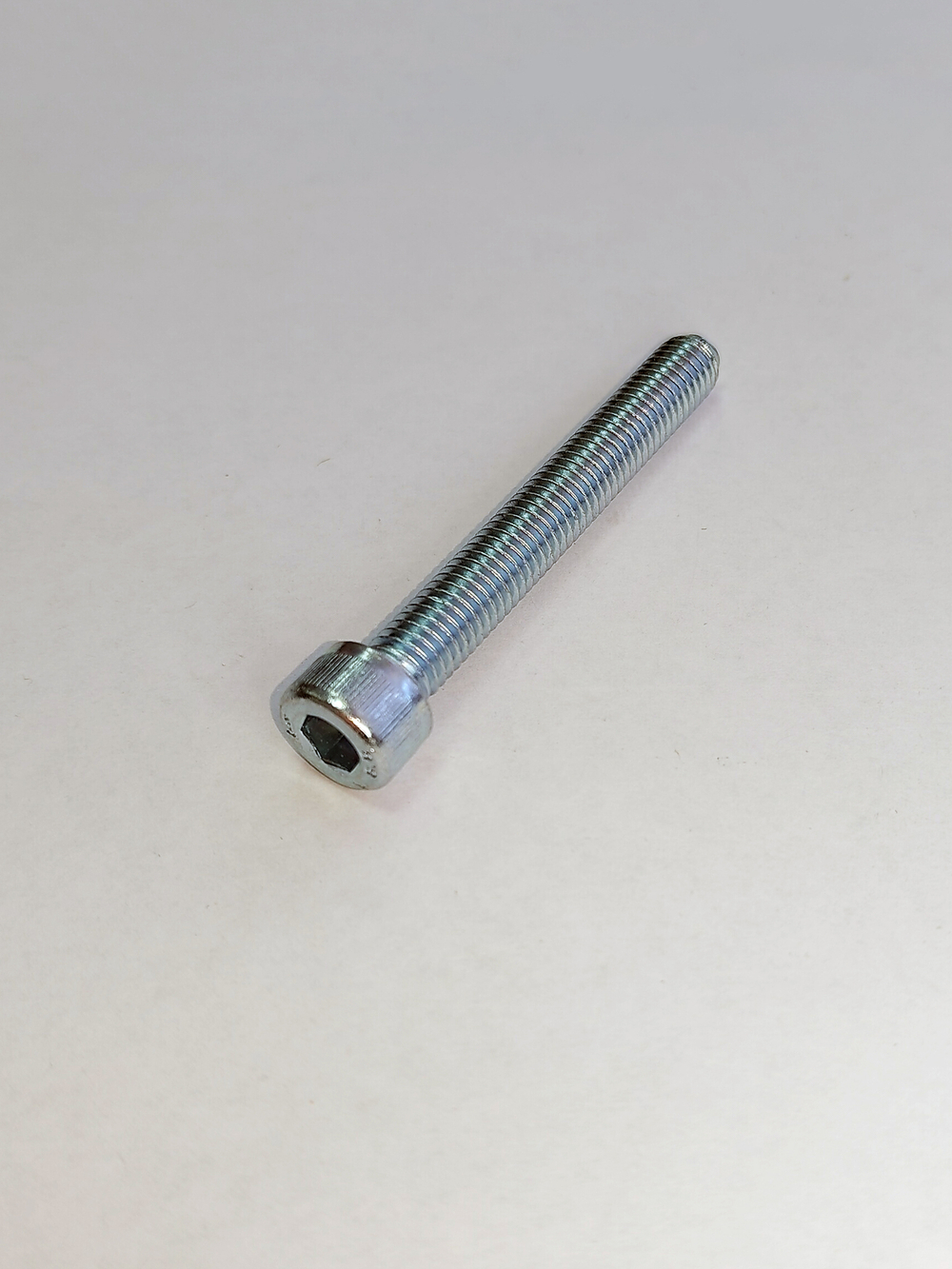 РечМЗ 8х60 ОЦ. Винт П/Р с внут.шестигр. к.п.8.8 DIN912 (30 шт)