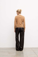 Jumper caramel color
