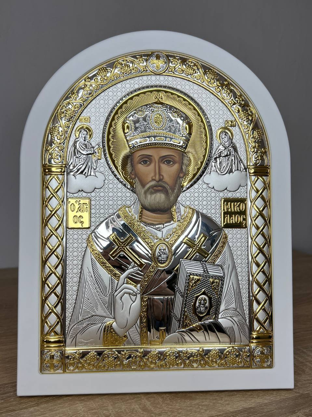 Николай Чудотворец, икона арочная, белое дерево 206х275 — вид сбоку