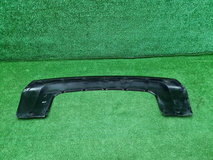 Накладка переднего бампера RR Vogue 5 L460 (21-нв)