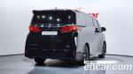 Toyota Alphard 2.5 HEV Executive AWD — 2024