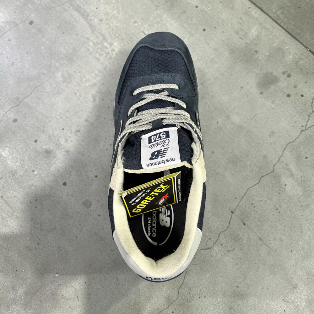 New Balance 574 Gore-Tex • Dark Blue