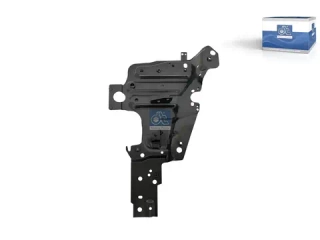 Кронштейн решетки радиатора правый VOLVO FH5 2021