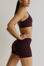 Короткие спортивные легинсы SoftMove™ — приталенный крой - H&M
