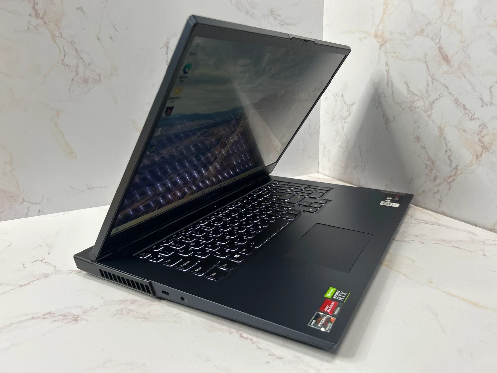 Ноутбук игровой Lenovo Legion 5 17ACH6H (82JY000CRU) 17.3"/AMD Ryzen 7 5800H/RAM 16GB/SSD 512GB/nVidia GeForce RTX 3060 6GB/IPS/1920*1080/Windows 11/Подсветка кл-ры: LED/черный. Состояние: B1
