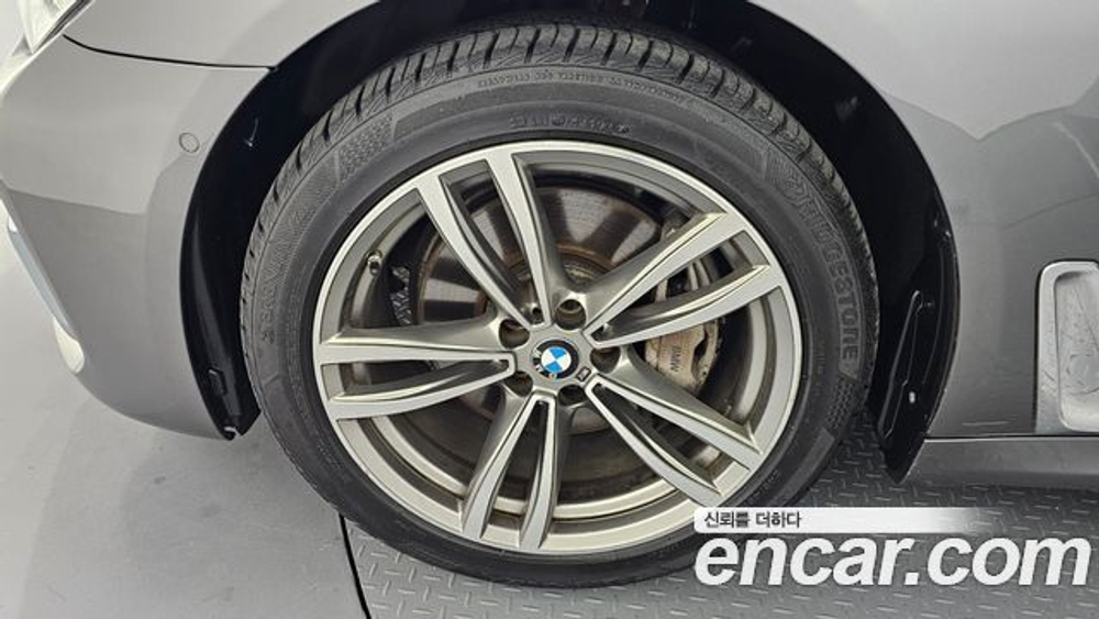 BMW 7-Series 740d xDrive M Sport — 2019