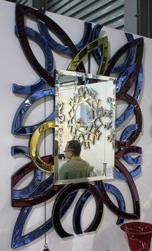 зеркало в раме настенное 01-55 ( MAGIC MIRROR )