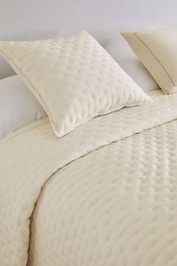 ZARA HOME СТЕГАНОЕ ОДЕЯЛО В ГОРОШЕК, ЭКРЮ