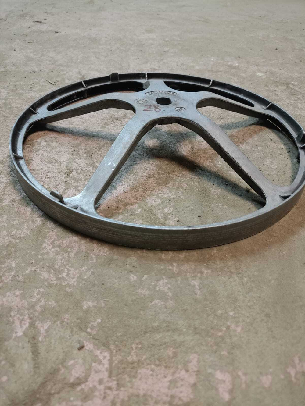 WFO2063EE ктш28 Шкив барабана стиральной машины Bosch 5500000147 б/у