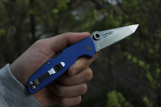 Складной нож Cold Steel 54T Khan c клинком из стали AUS-8, рукоять G10