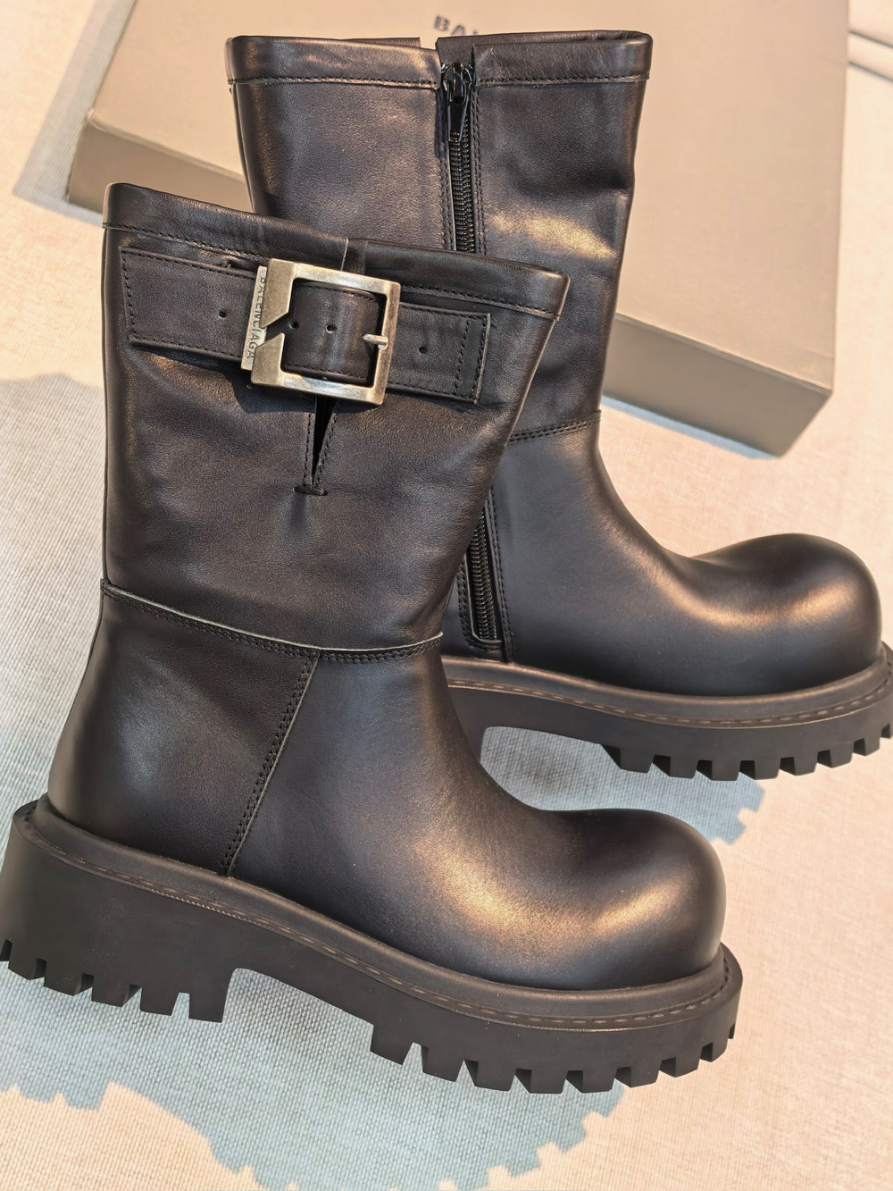 Ботинки Balenciaga