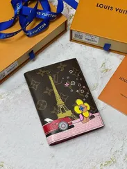 Обложка для паспорта Louis Vuitton Vivienne Holidays