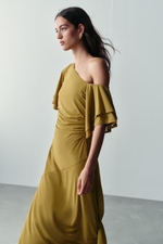 ПЛАТЬЕ С ВОЛАНАМИ НА РУКАВАХ — ZARA