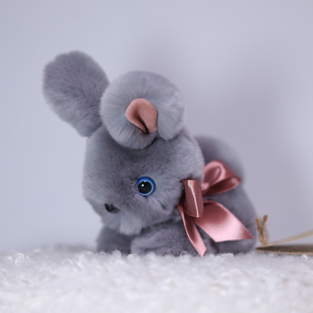 Кролик Тоша маленький (светлый графит)